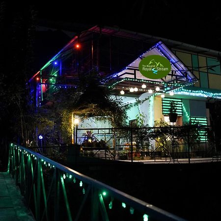 Wayanad Royal Stream Bed & Breakfast กัลปัตตา ภายนอก รูปภาพ