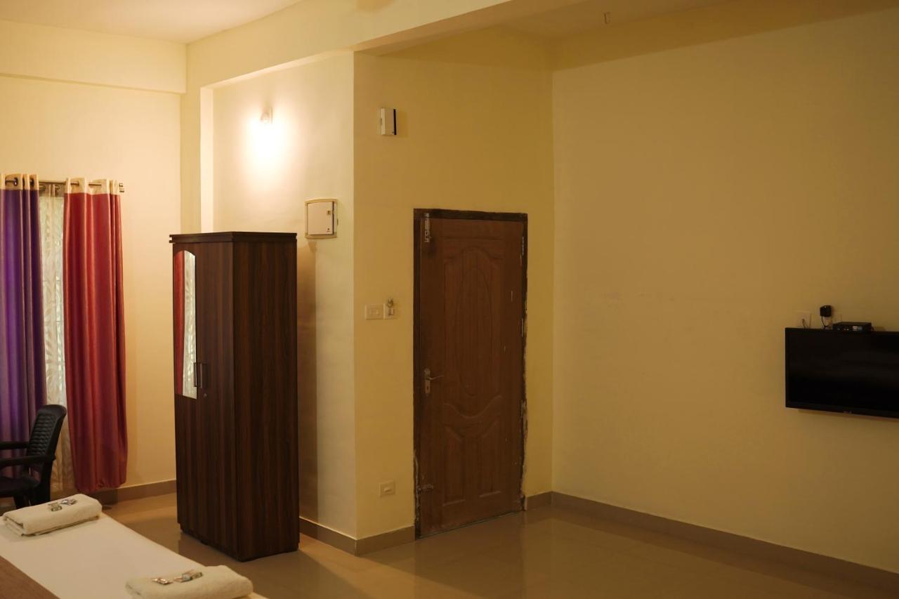 Wayanad Royal Stream Bed & Breakfast กัลปัตตา ภายนอก รูปภาพ